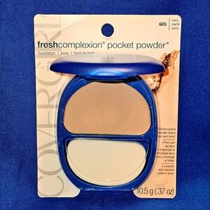 CoverGirl Fresh Complexion Pocket Powder Foundation - 605 Ivory NEW Sealed